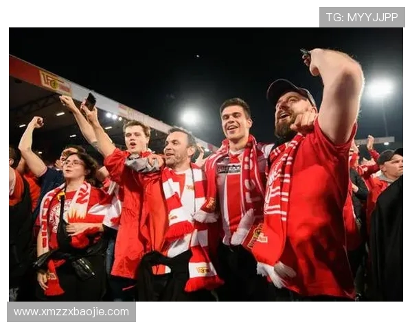 德甲有哪些球队常进行主题拍照活动？